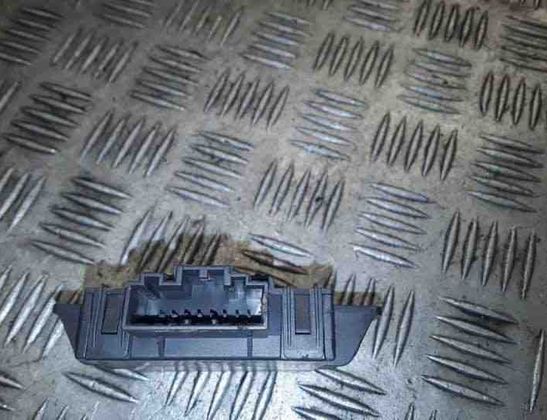 VOLKSWAGEN Touareg 1 generation (2002-2010) Ovládacia jednotka alarmového signálu 7L0907719,510190351,12203806 25479895