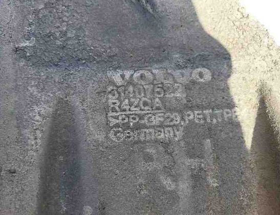 VOLVO V40 Cross Country 1 generation (2012-2020) Zadná stredná spodná ochrana 31407522,R4Z0A 27124173