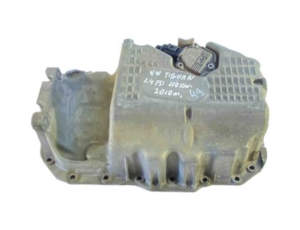 VOLKSWAGEN Golf 8 generation (2019-2023) Olejová vaňa 03C103603T 28793849