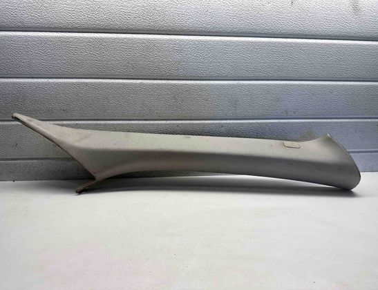 VOLVO V40 2 generation (2012-2020) Pravý A stĺpikový obklad 31102346 31777924