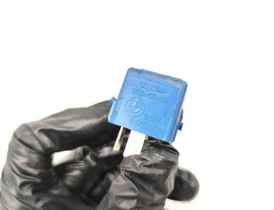 BMW 5 Series E39 (1995-2004) Relé 6915327,6136,V23134K59X313 27171691