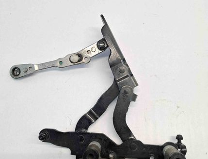 MERCEDES-BENZ E-Class W212/S212/C207/A207 (2009-2016) Ľavý predný pant kapoty A2129066201 27285521