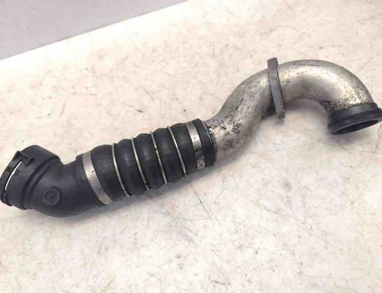 BMW 5 Series E60/E61 (2003-2010) Intercooler hadica 7798438 31410744