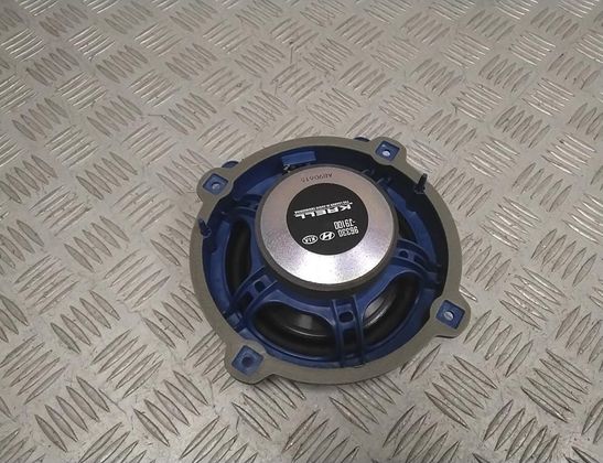 HYUNDAI Kona 1 generation (2017-2024) Pravý zadný dverový reproduktor 96330J9100 33016915