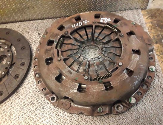 BMW 1 Series E81/E82/E87/E88 (2004-2013) Clutch Kit 7567842,7560876 11720387