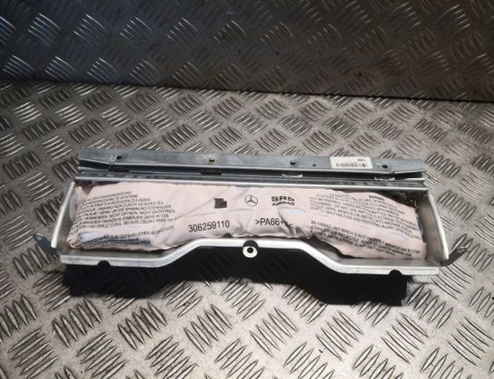 MERCEDES-BENZ E-Class W212/S212/C207/A207 (2009-2016) Kolenný SRS airbag 2048602002,A2048602002 33015842