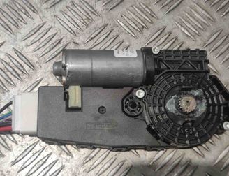 MERCEDES-BENZ C-Class W205/S205/C205 (2014-2023) Ovládací modul strešného okna A2059001024 26315249