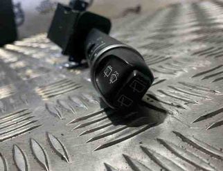 VOLVO XC90 1 generation (2002-2014) Predné stierače 30798530 30650990