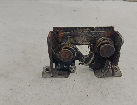 BMW 5 Series E60/E61 (2003-2010) Zámok kapoty 7115229 28665200