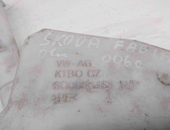 SKODA Fabia 1 generation  (2004-2007) Nádrž na ostrekovač okien 6Q0955453N 29128962