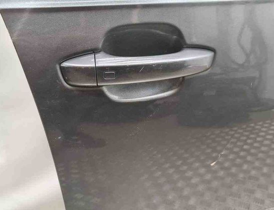 AUDI Q7 4M (2015-2024) Pravé predné dvere 32707800