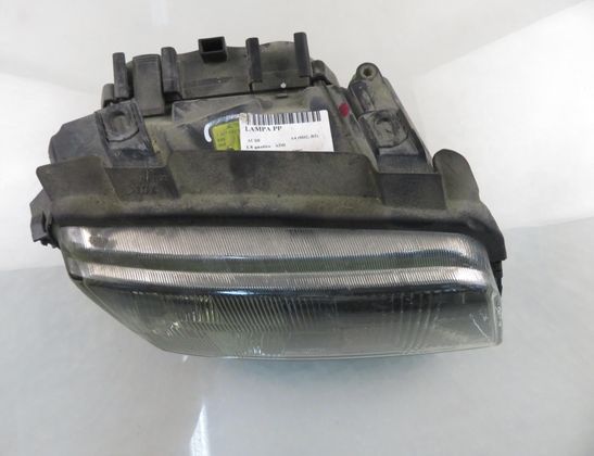 AUDI A4 B5/8D (1994-2001) Pravé predné svetlo 1307022195 33062270