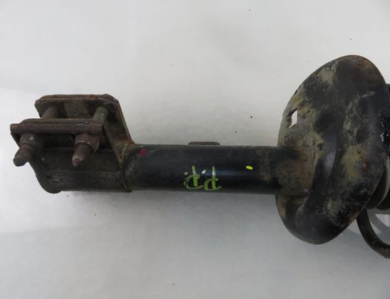 PEUGEOT Partner 2 generation (2008-2023) Front Right Shock Absorber MGA5788 33062304