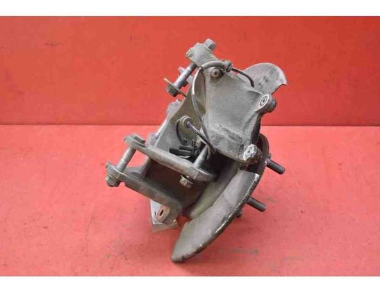 TESLA Model S 1 generation (2012-2024) Front Right Wheel Hub 6007024-00-B 27684207