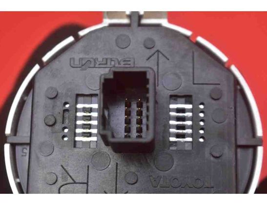 TOYOTA Yaris 3 generation (2010-2019) Переключатель регулировки высоты фар 83950-0D050-A 28969628