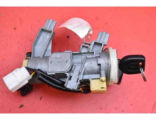 MITSUBISHI Outlander 1 generation (2001-2008) Zámok zapalovania MR587312 32272055