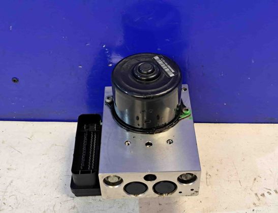 VOLVO S80 2 generation (2006-2020) ABS Pump 30793444,P30793444,30793445 27609462
