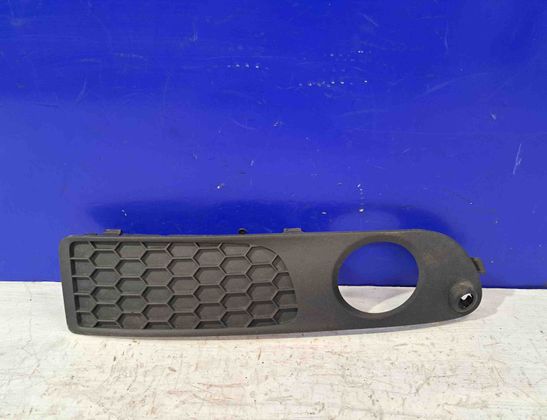 VOLVO S80 2 generation (2006-2020) Одделка противотуманай фары 30655930 31870713