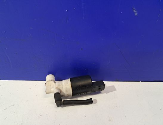 VOLVO S60 2 generation (2010-2020) Motor nádrže na umývanie 31349264,31349244 32834898