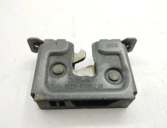 BMW 5 Series E60/E61 (2003-2010) Zámok kapoty 7115229,7115228 30902898