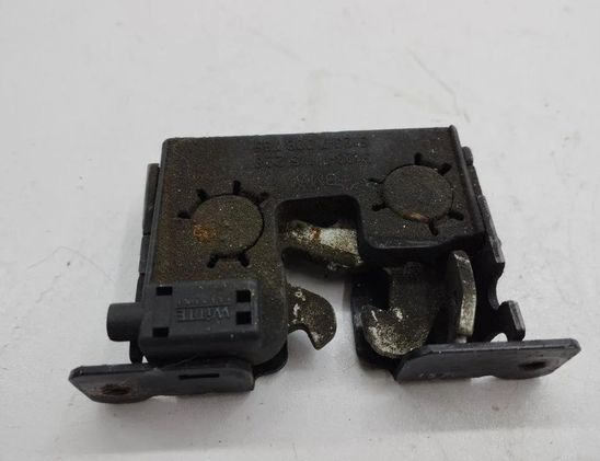 BMW 5 Series E60/E61 (2003-2010) Zámok kapoty 7115229,7115228 30902898