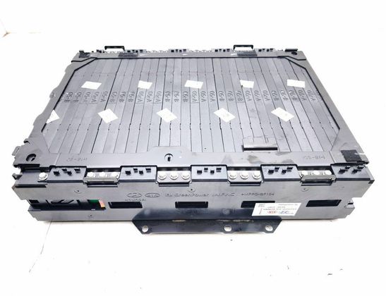 HYUNDAI Kona 1 generation (2017-2024) Значок производителя автомобиля BK330 32995257