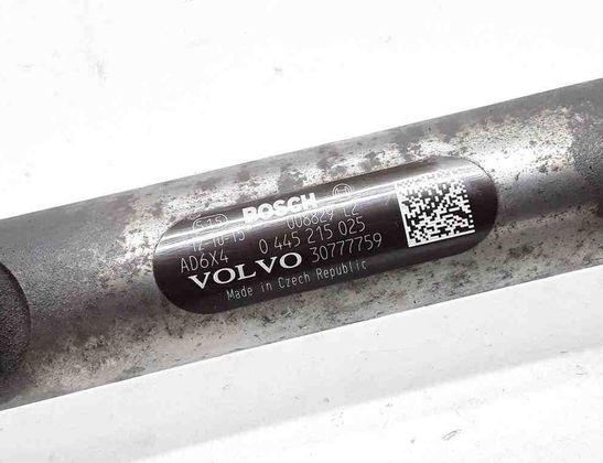 VOLVO V70 3 generation (2007-2020) Palivová lišta 0445215025,30777759,0281002990,31216313 32658001