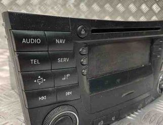 MERCEDES-BENZ E-Class W211/S211 (2002-2009) Prehrávač hudby s GPS A2118202097 32449399