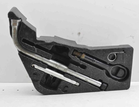 AUDI Q7 4L (2005-2015) Pena do kufra 4L0012113C 23019714