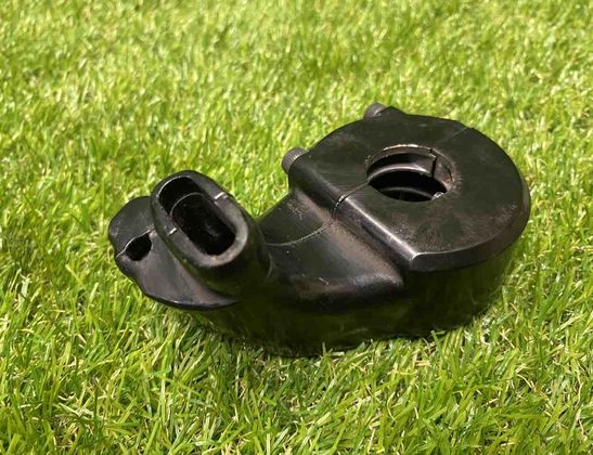 YAMAHA MT 1 generation (DW) (1996-2007) Front right side handlebar grip 15226881