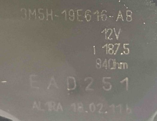 FORD C-Max 2 generation (2010-2019) Ventily na ovládanie vnútorného kúrenia 3M5H19E616AB 30151982