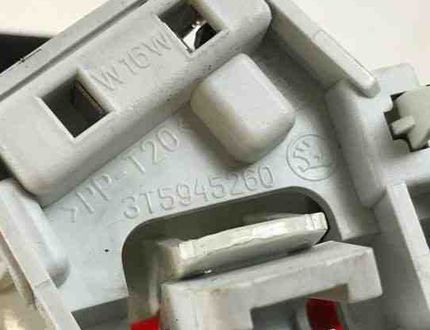 SKODA Superb 2 generation (2008-2015) Pravé zadné svetlo na kufri 3T5945094,3T5945260 24562644