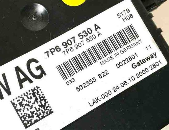 VOLKSWAGEN Touareg 2 generation (2010-2018) Kontrolná jednotka brány 7P6907530A 24565404