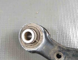 SKODA Superb 3 generation (2015-2023) Ľavé zadné rameno závesu 5Q0505323D 26285897