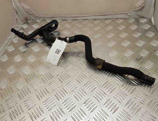 AUDI A8 D2/4D (1994-2002) Chladiace hadice '4H2819372N' 17249860