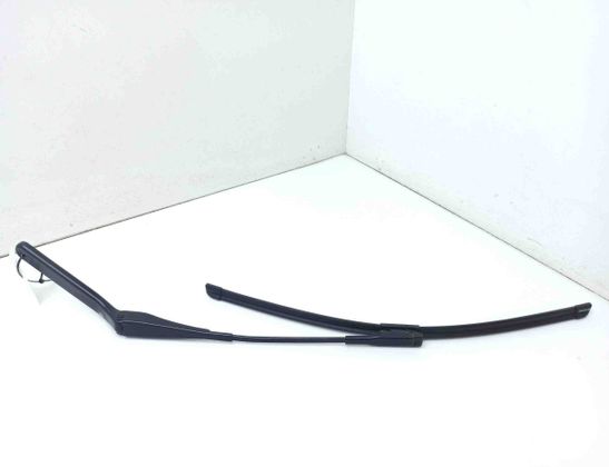 BMW X1 E84 (2009-2015) Predné stierače 61299002801,2990028 30237473