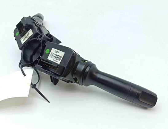 HYUNDAI i40 VF (1 generation) (2011-2020) Подрулевой переключатель 934202Y660 30245096