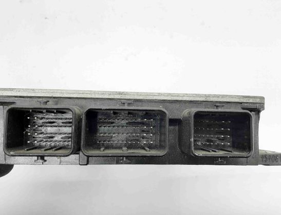 RENAULT Megane 2 generation (2002-2012) Riadiaca jednotka motora 8200399038,R0410B034A,8200513163 12113187