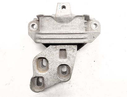 MERCEDES-BENZ A-Class W176 (2012-2018) Right Side Engine Mount 32802459