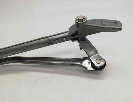 MERCEDES-BENZ E-Class W211/S211 (2002-2009) Mechanizmus stierača predného čelného skla 0390241802 4253198