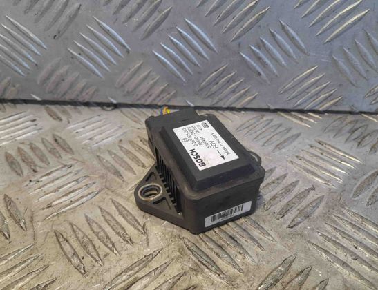 HYUNDAI Santa Fe CM (2006-2013) Acceleration Sensor 0265005293,50094946155 29756368