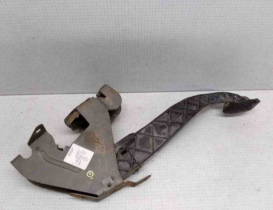 VOLKSWAGEN Transporter T5 (2003-2015) Pedál spojky 7H1721315 32503213