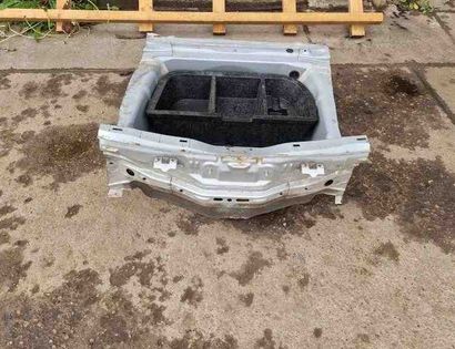 TOYOTA Verso 1 generation (2009-2015) Ozdobenie sekcie rezervného kolesa 32541379