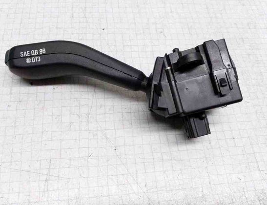 BMW 5 Series E39 (1995-2004) поворота переключение 01104010,8363668K 32622150