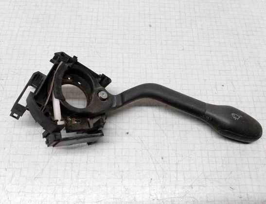 VOLKSWAGEN Golf 3 generation (1991-1998) Ovládanie stieračov 1H6953503AA 32623428