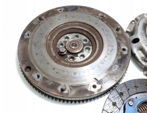 SUZUKI SX4 1 generation (2006-2014) Spojkový set 32879794