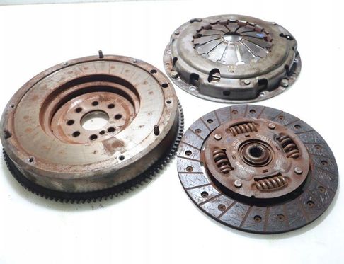 LANCIA Ypsilon III (Type 846) (2011-2024) Spojkový set 32881751