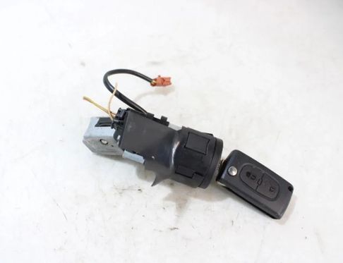 PEUGEOT 207 1 generation (2006-2009) Zámok zapalovania 36.410.600 32899089