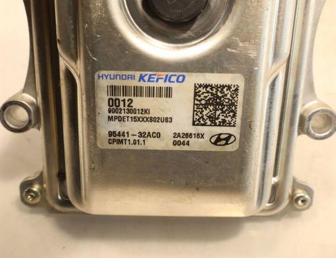 HYUNDAI i30 FD (1 generation) (2007-2012) Engine ECU Set 32905375