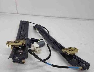 BMW 5 Series F10/F11 (2009-2017) Regulátor okna ľavých predných dverí 7182111 32298705